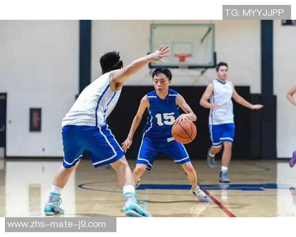 陈林坚的篮球之路:从青涩少年到职业球员的成长历程与奋斗故事 陈林坚的篮球之路:从青涩少年到职业球员的成长历程与奋斗故事